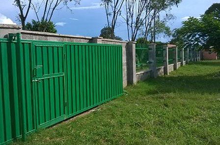 Riverside Clinic Wall fence